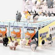 Best Friend Cat Figure Collectable Keyring Random Box retail display box filled with individual mystery boxes