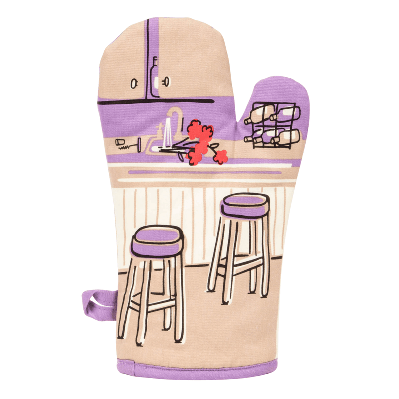 Back of Blue Q Oops I’m Drunk oven mitt showing kitchen scene print and hanging loop