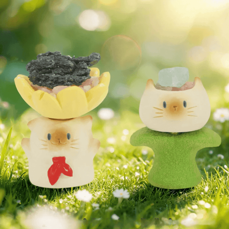 ThingsWoo Cat PAI Never Stop Dreaming Win First Place and Sprout Eventually figures outdoors
