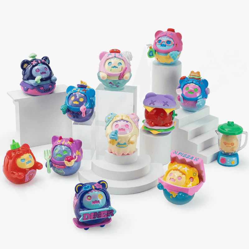 Group shot of all ShinWoo Ghost Bear Diner minis—12 dishes plus two chase figures.

