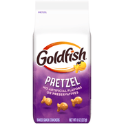 Front of Goldfish Pretzel Baked Snack Crackers 227g American snack bag