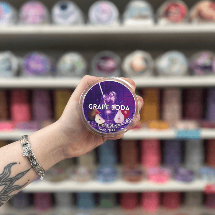 Grape Soda wax melt pot with purple grape drink label