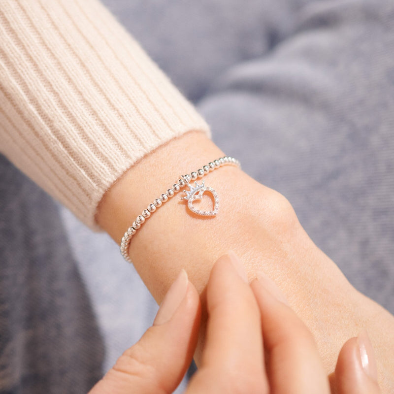 joma-a-little-birthday-queen-bracelet-worn-on-wrist