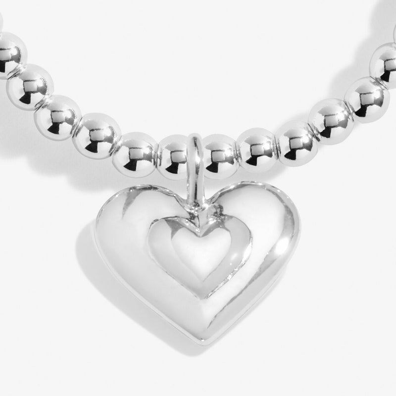 Silver-plated Joma mum bracelet with vegan leather jewellery box