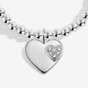 Close-up of Joma Wonderful Nan bracelet heart charm