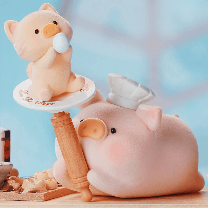 Chef LuLu balancing a kitten and egg on a rolling pin – “Dining Show” Pigchelin Blind Box figure
