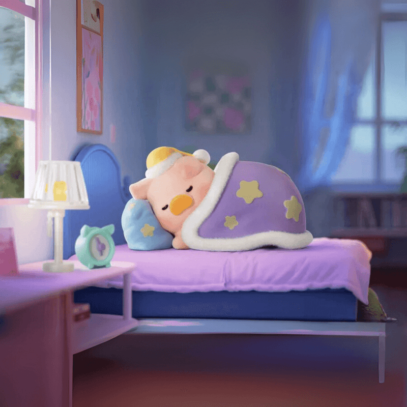 Lulu the Piggy Home Life blind box “Bedtime” figure—cute pig fast asleep in a twilight bedroom, snuggled under a purple star-studded blanket and nightcap.









