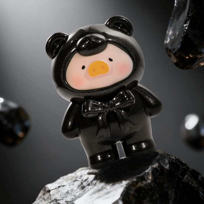 Lulu the Piggy Teddy Mini 2 Ore Collection black glossy teddy mini figure

