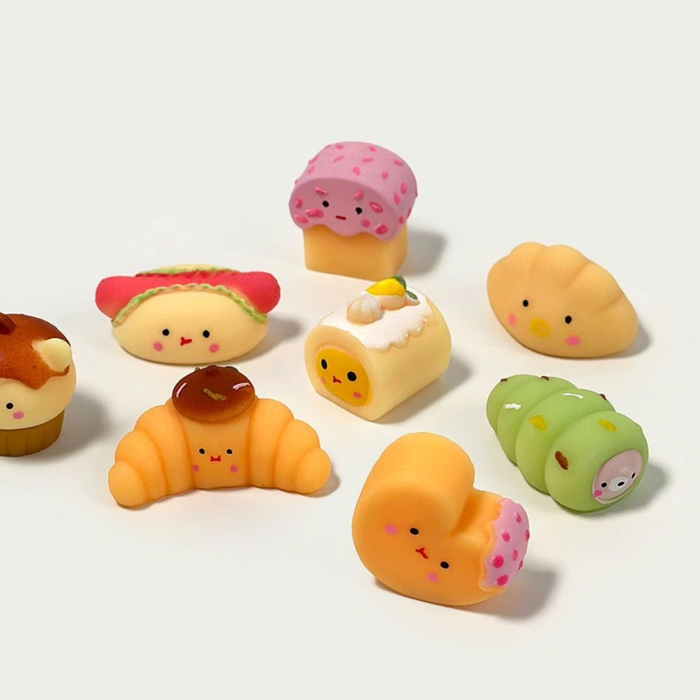 Group photo of Malang Mozzi Bake Shop dessert mochi squishies showing multiple designs together