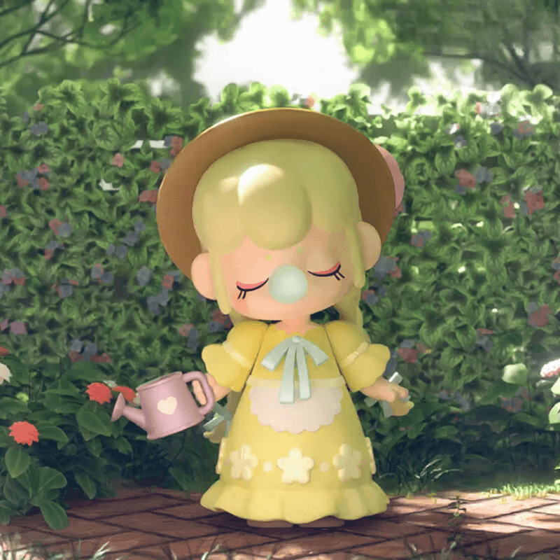 Smug Gardener figure, lemon‑yellow dress pixie with watering can
