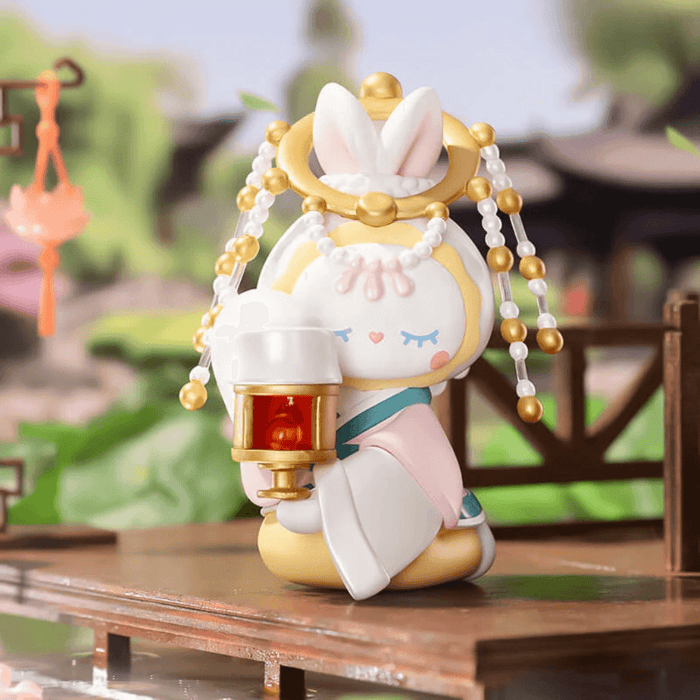 Palace Lantern hidden figure from MJ Studio Lantern Festival Blind Box, kneeling with glowing lantern.