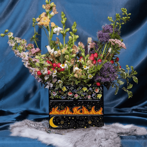 ACOTAR Feyre’s Dresser Vase filled with colourful flowers