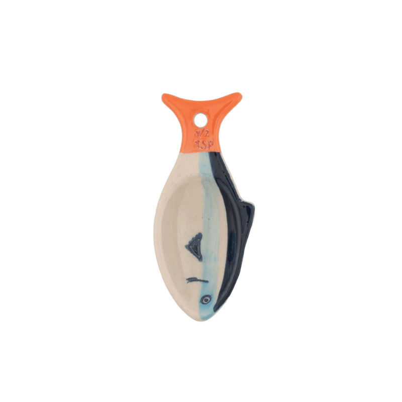 Sass & Belle sardine-shaped half teaspoon measuring spoon