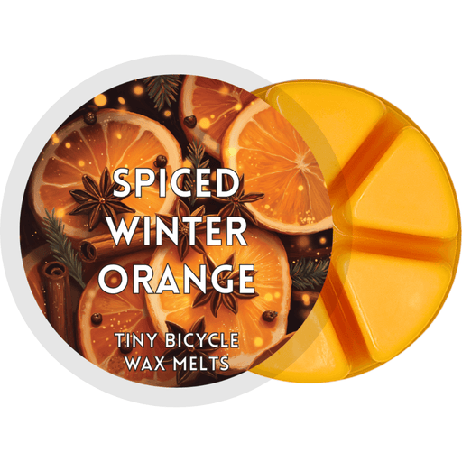 Spiced Winter Orange segmented yellow wax melt pot with illustrated orange slices, star anise and cinnamon sticks