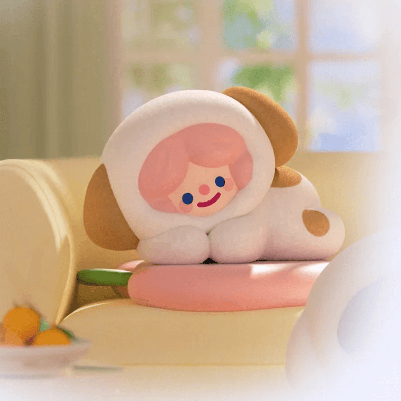 Bombom RiCO’s Snooze Time figure dozing in fluffy cloud outfit

