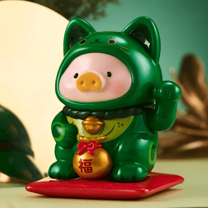 LuLu the Piggy Lucky Cat Series Healthy Paws figure