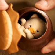 TOYZEROPLUS LuLu the Piggy Lu's Table Series Blind Box hidden pig mini figure sleeping inside a Baijiu jar