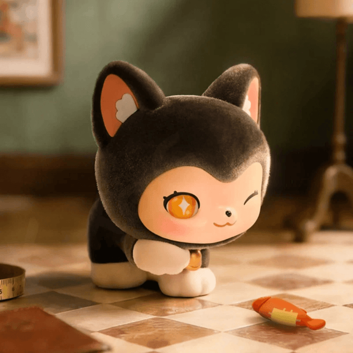 TOYZEROPLUS MOFFY’s Magic Furry Mewky Playtime blind box figure with a small fish toy