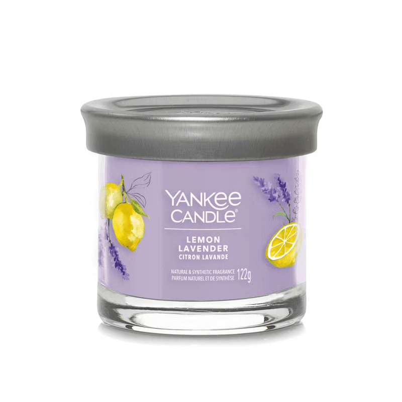 Yankee Candle Lemon Lavender Signature tumbler scented candle with lid on, product packshot