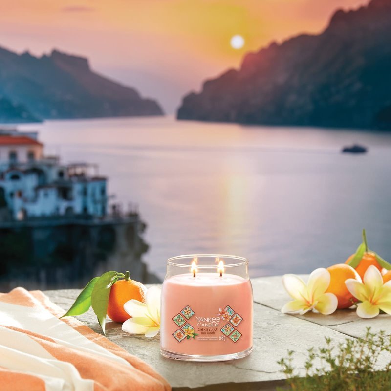 Yankee Candle Signature Medium Jar Candle - Capri Glow - Something Different Gift Shop