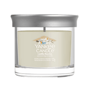 Yankee Candle Vanilla Flurries small tumbler with silver lid, creamy wax
